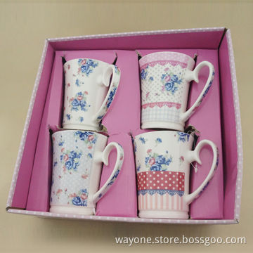 4-piece Vintage Design 13oz Mugs with Matching Display Box, Made of Fine China